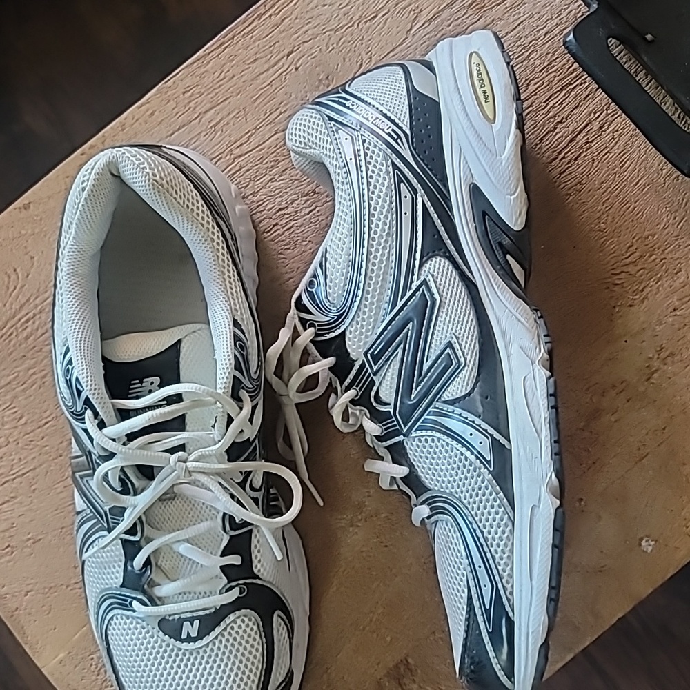 New Balance size 14